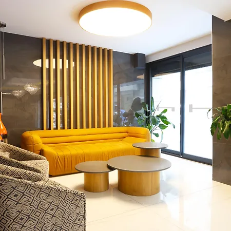 アパートホテル Riva Alsancak 3*