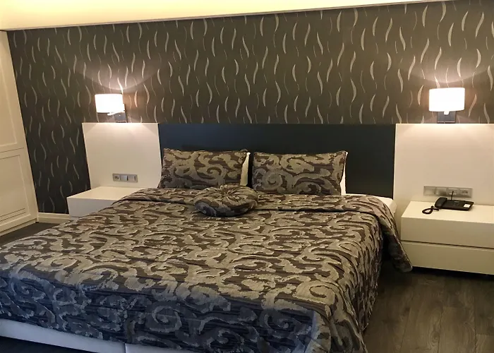 Riva Alsancak 3* İzmir