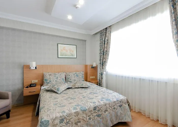 Riva Alsancak Apart Otel