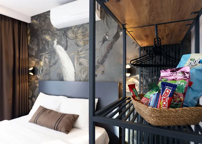 Apart Otel Riva Alsancak 3*