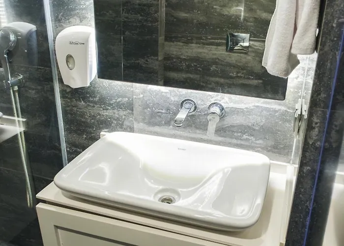 Apart Otel Riva Alsancak