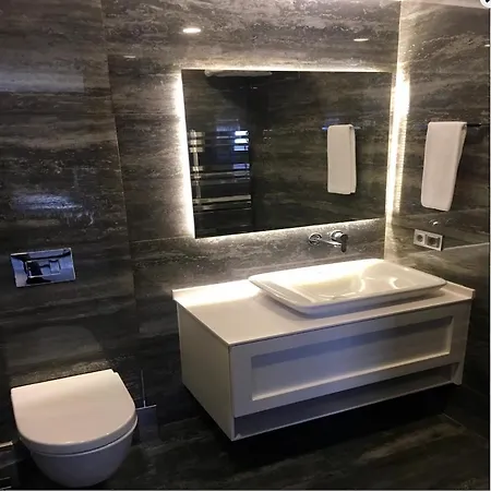 Apart Otel Riva Alsancak