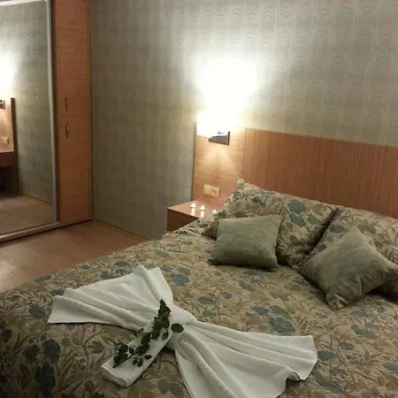 Riva Alsancak 3*