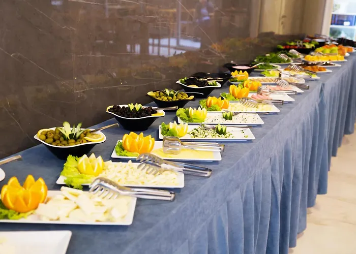 Riva Alsancak 3* Smirne