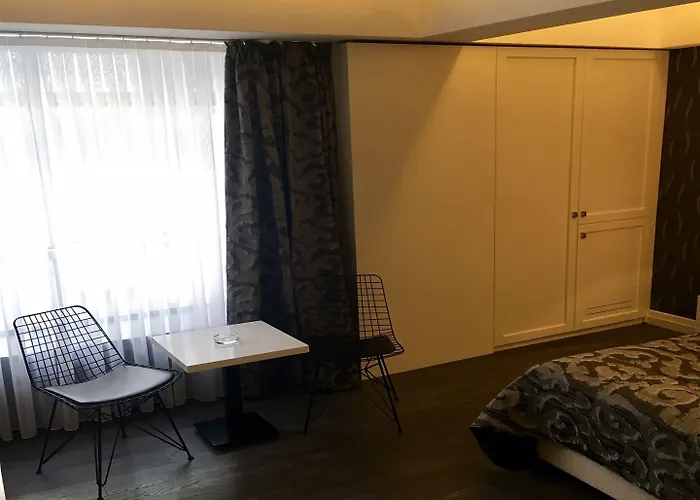 Riva Alsancak מלון דירות 3*