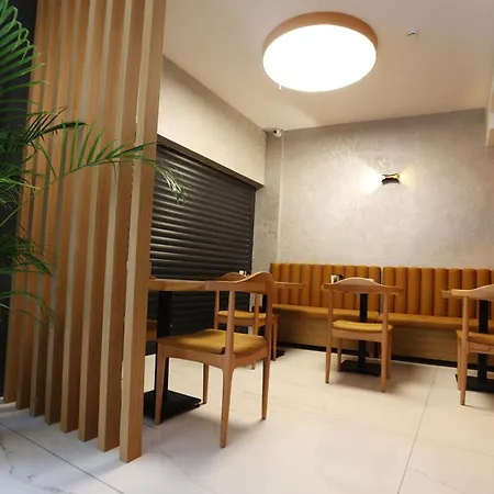 아파트호텔 Riva Alsancak 이즈미르