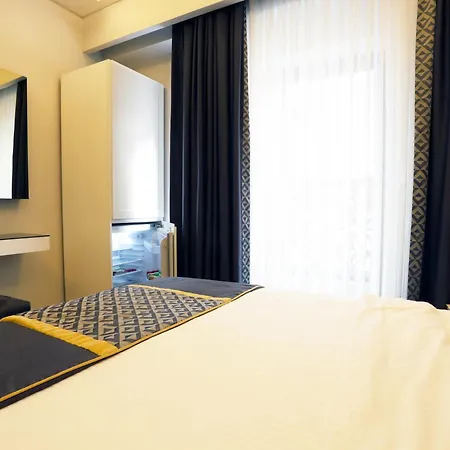 아파트호텔 Riva Alsancak 3*