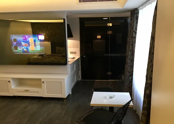 Apart Otel Riva Alsancak