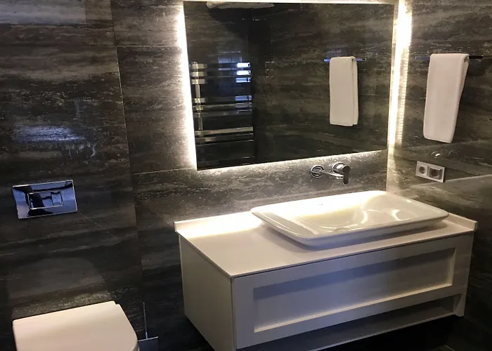 Apart Otel Riva Alsancak